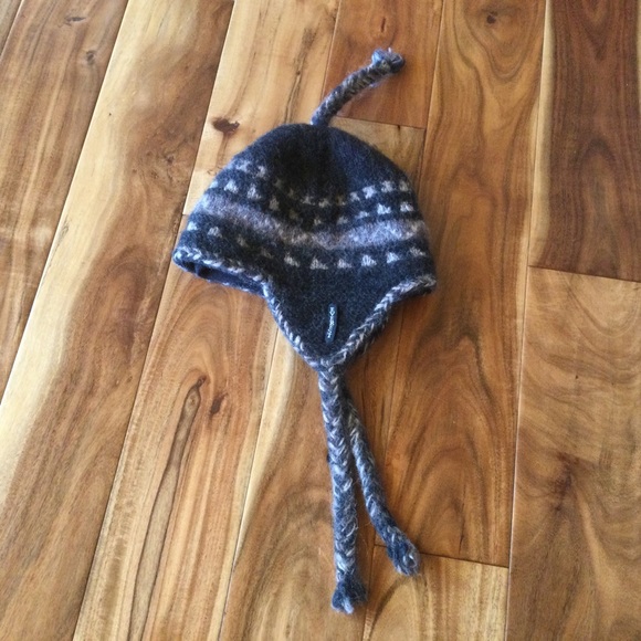 ✔️ Everest Wool Hat with Earflaps Made in Nepal - Picture 1 of 8